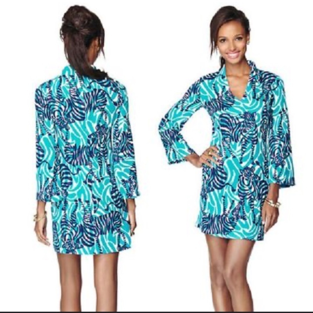 Lilly Pulitzer Devina blue and white zebra print v-neck shift style dress. SZ 8